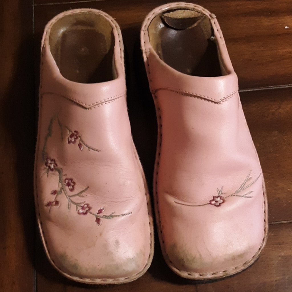 Nato Clogs
